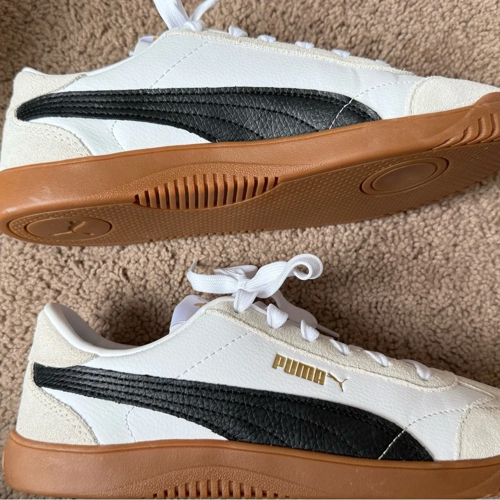 Brand New Puma Women’s Club 5v5 Suede White and Black Sneakers - Picture 8 of 10